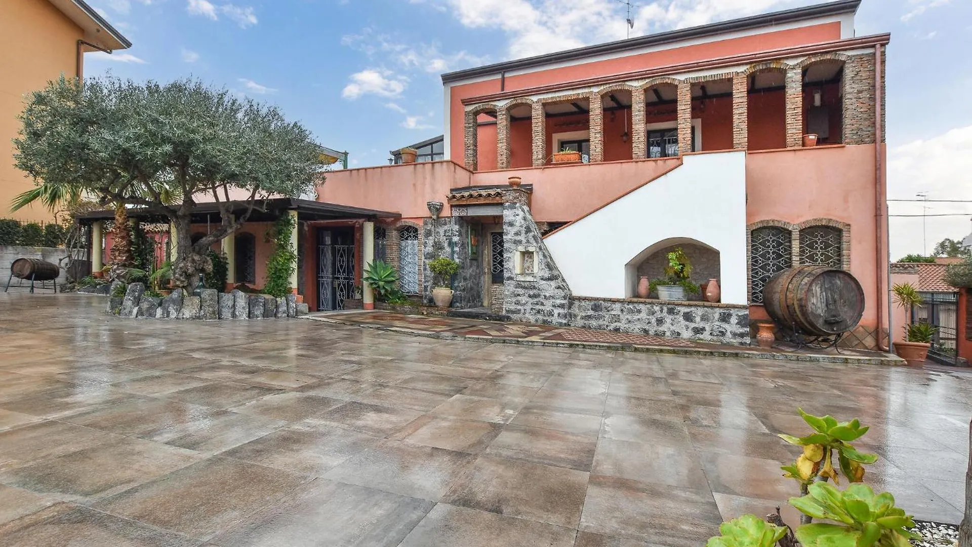 Lovely Apartment In サンタ・ヴェネリーナ 0*,  イタリア